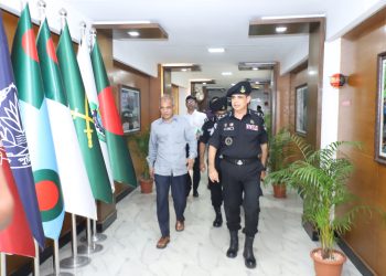 জুলাই বিপ্লব পরবর্তীতে র‌্যাবের কার্যক্রম প্রশংসিত হয়েছে- স্বরাষ্ট্র উপদেষ্টা