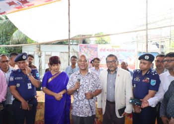 পূজামণ্ডপে শান্তি-শৃঙ্খলা রক্ষার পাশাপাশি পবিত্রতা বজায় রাখতে হবে- স্বরাষ্ট্র উপদেষ্টা