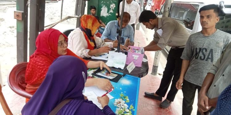 অভিযানে ২৫৪৪ কেজি নিষিদ্ধ পলিথিন জব্দ, জরিমানা ২ লাখ ২০ হাজার টাকা