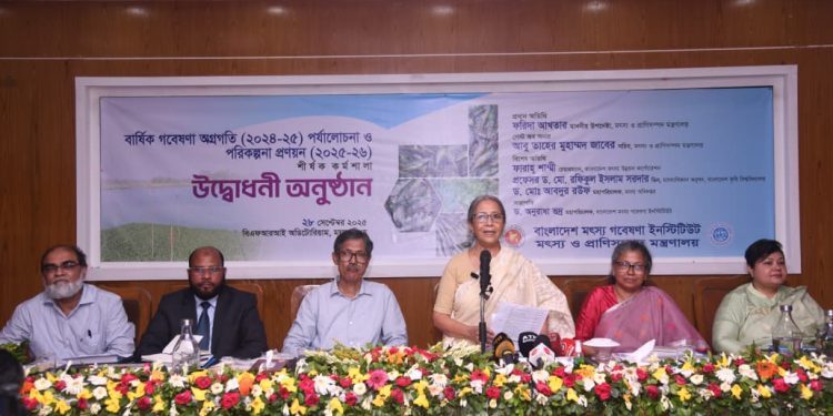 মৎস্য সম্পদ রক্ষায় সমুদ্রে অতিআহরণ নিয়ন্ত্রণে বিধিবদ্ধ পদক্ষেপ নেবে সরকার– মৎস্য ও প্রাণিসম্পদ উপদেষ্টা