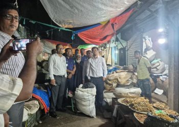 অবৈধ পলিথিন ও বায়ুদূষণের বিরুদ্ধে সারাদেশে পরিবেশ অধিদপ্তরের অভিযানে জরিমানা ও জব্দকরণ