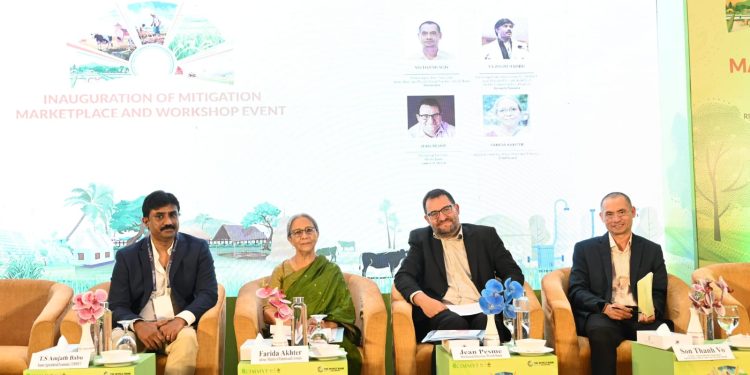 গ্রিনহাউস গ্যাস নির্গমন হ্রাসে কার্যকর পদক্ষেপ প্রয়োজন-মৎস্য ও প্রাণিসম্পদ উপদেষ্টা