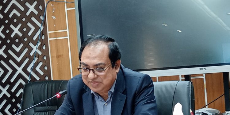 শুরু থেকে শেষ পর্যন্ত সততা ও নৈতিকতা ধারণ করতে হবে:- সিনিয়র সচিব