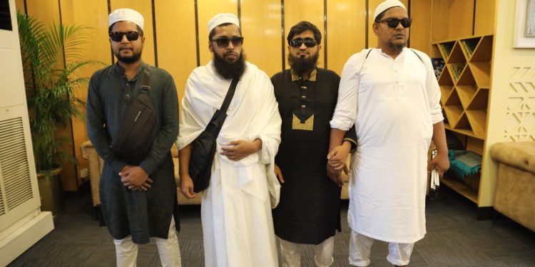 ওমরাহ পালনে সৌদি আরবে চার জুলাই যোদ্ধা ও তাদের পরিবার