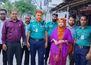 দেশব্যাপী মোবাইল কোর্ট অভিযান: নিষিদ্ধ পলিথিন, অবৈধ ইটভাটা ও হাইড্রোলিক হর্নের বিরুদ্ধে কঠোর ব্যবস্থা