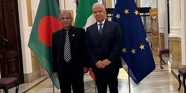 বাংলাদেশ-ইতালি স্বরাষ্ট্রমন্ত্রী পর্যায়ের বৈঠক অনুষ্ঠিত