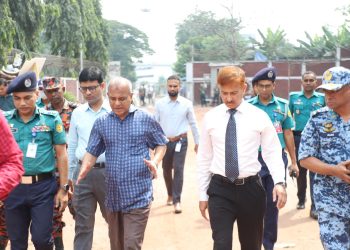 বিমানবন্দরে অগ্নিকাণ্ডের ঘটনা তদন্তে আসছে চার দেশের বিশেষজ্ঞ টিম- স্বরাষ্ট্র উপদেষ্টা