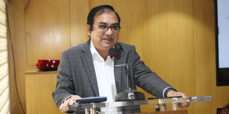 ভূমি অফিসকে মানুষের আস্থার প্রতিক হিসেবে প্রতিষ্ঠা করতে হবে: সিনিয়র সচিব