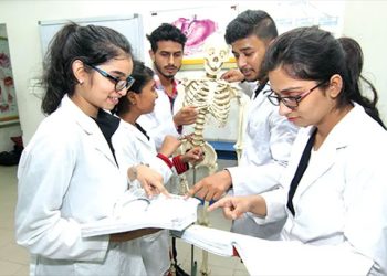 এমবিবিএস ভর্তিতে জিপিএ কমানোর দাবি শিক্ষার্থী ও বিপিএমসিএ’র