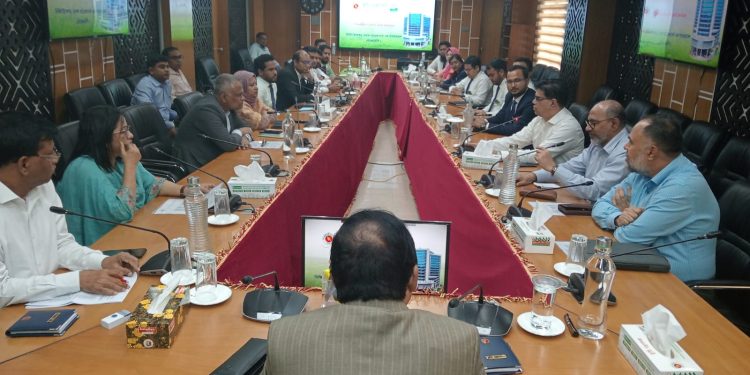 নতুন কর্মকর্তাদের জনবান্ধব এবং সেবামুখী হতে হবে: সিনিয়র সচিব