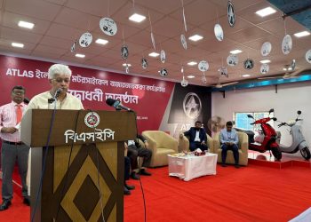 ‘এটলাস বাংলাদেশ লিমিটেড বাজারে নিয়ে এলো চার ধরনের ইলেকট্রিক স্ক্রুটার’ এটলাস ইলেকট্রিক স্কুটার সবুজ ও টেকসই শহর গঠনের প্রতিশ্রুতি – শিল্প উপদেষ্টা