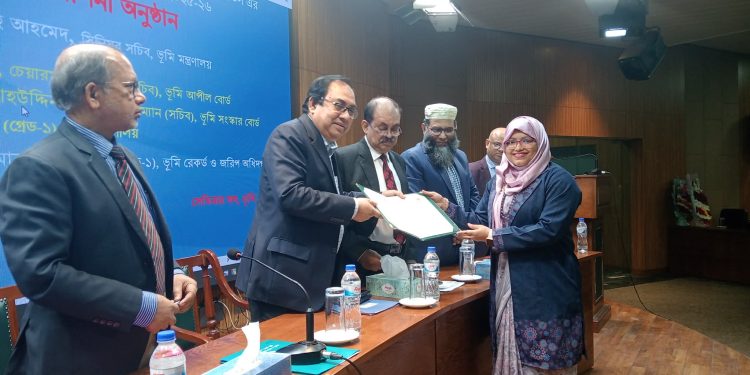 ভূমি বিরোধ হ্রাসে সার্ভে এন্ড সেটেলমেন্ট প্রশিক্ষণ তাৎপর্যপূর্ণ – সিনিয়র সচিব