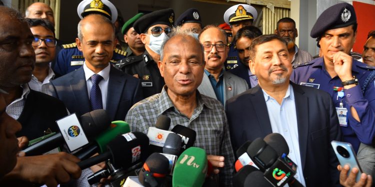 নির্বাচনে শৃঙ্খলা বজায় রাখতে আইনশৃঙ্খলা বাহিনী পুরোপুরি প্রস্তুত- স্বরাষ্ট্র উপদেষ্টা