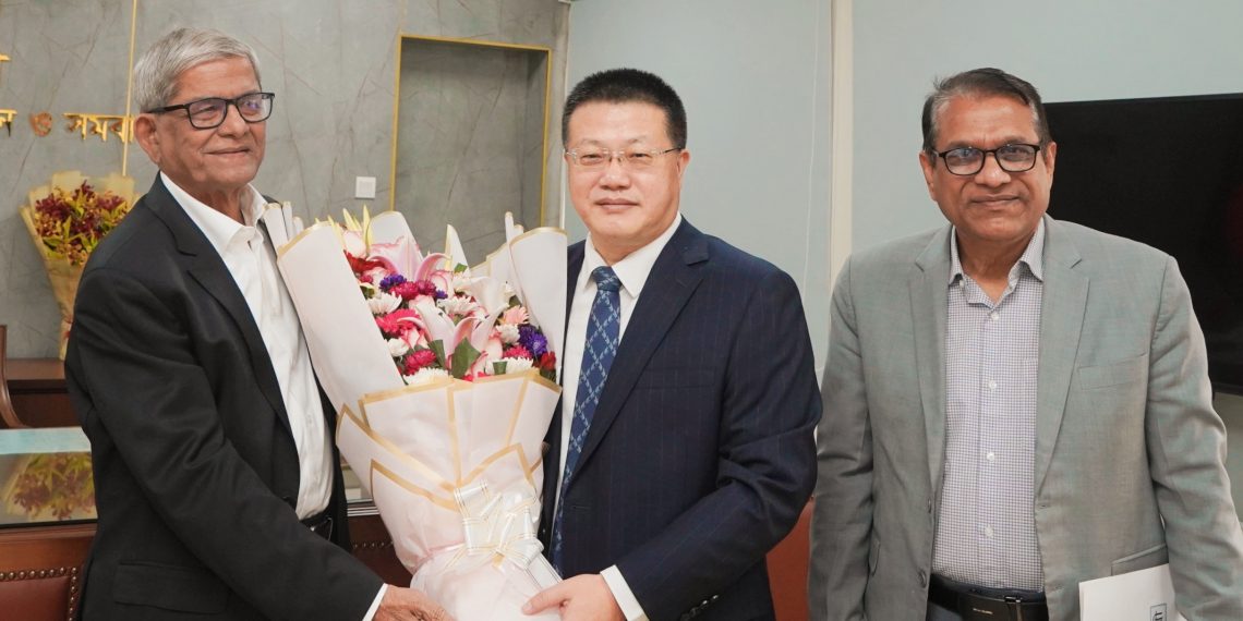 স্থানীয় সরকার মন্ত্রীর সঙ্গে চীনের রাষ্ট্রদূতের সৌজন্য সাক্ষাৎ