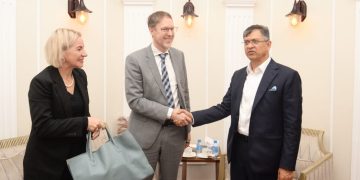 স্বরাষ্ট্রমন্ত্রীর সঙ্গে ইউএনডিপি’র আবাসিক প্রতিনিধিদলের সৌজন্য সাক্ষাৎ