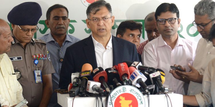 স্বরাষ্ট্রমন্ত্রীর সঙ্গে অস্ট্রেলিয়ার হাইকমিশনারের সাক্ষাৎ