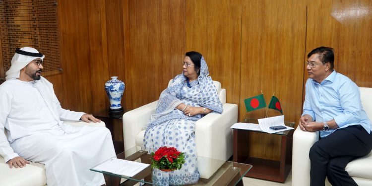 বেসামরিক বিমান পরিবহন ও পর্যটন মন্ত্রণালয়ের মন্ত্রী ও প্রতিমন্ত্রীর সঙ্গে সংযুক্ত আরব আমিরাতের রাষ্ট্রদূতের সৌজন্য সাক্ষাৎ
