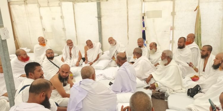 শেষ হলো হজের আনুষ্ঠানিকতা,শুক্রবার  রাতেই শুরু হয়েছে ফিরতি ফ্লাইট