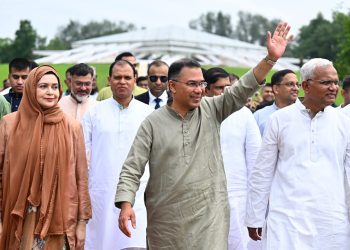 জাতীয় ঐক্য ও দেশ গড়ার প্রত্যয়ে কাজ করছে সরকার: স্বরাষ্ট্রমন্ত্রী