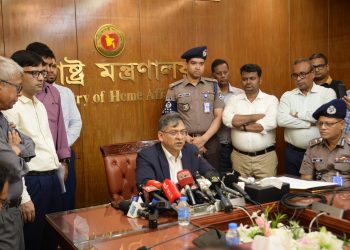 নৈতিক মনোবল বৃদ্ধির মাধ্যমে পুলিশ বাহিনীকে আরও জনবান্ধব করা হচ্ছে: স্বরাষ্ট্রমন্ত্রী