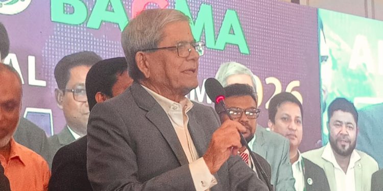 সংকট কাটিয়ে অর্থনীতি ঘুরে দাঁড়াবে, পোশাক শিল্প হবে সহযাত্রী: স্থানীয় সরকার মন্ত্রী