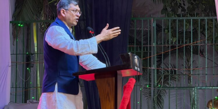 সকল নাগরিকের সমান পরিচয় কেবল ‘বাংলাদেশী’: স্বরাষ্ট্রমন্ত্রী